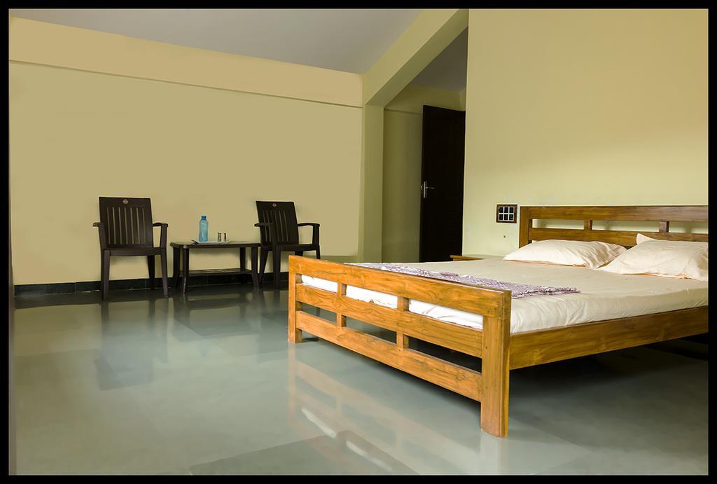 Varshavan- Nature, Hobby And Art Residency Hotel Dāpoli Exterior foto