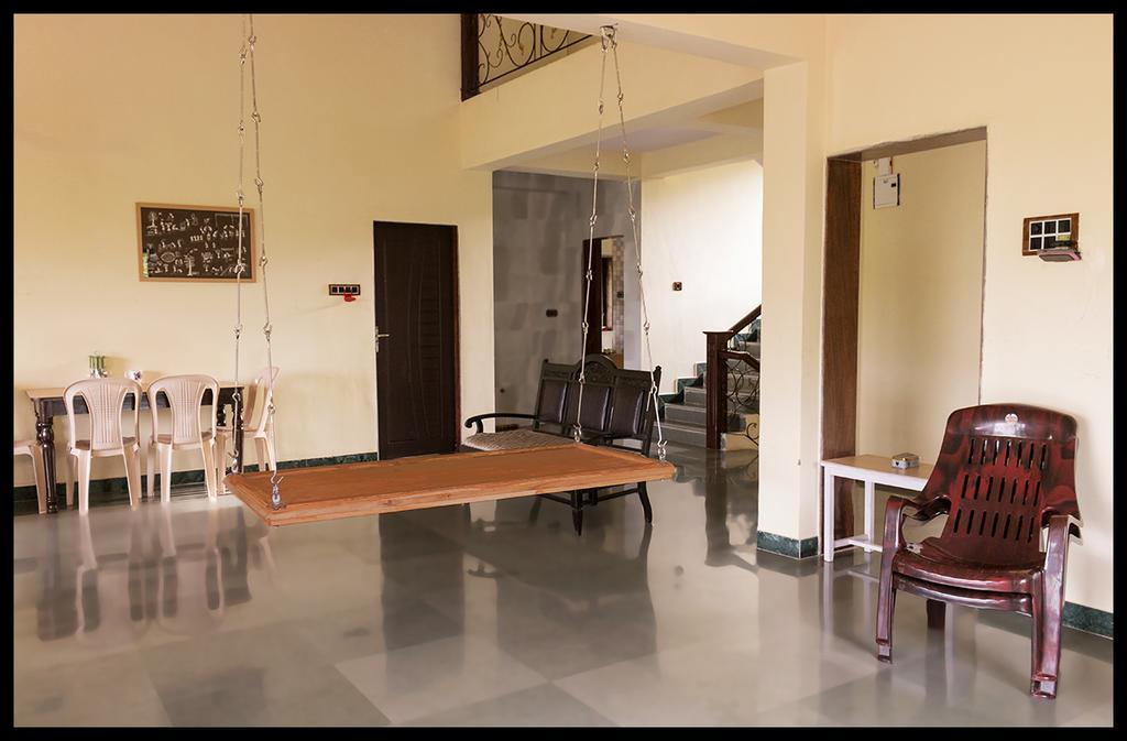 Varshavan- Nature, Hobby And Art Residency Hotel Dāpoli Exterior foto